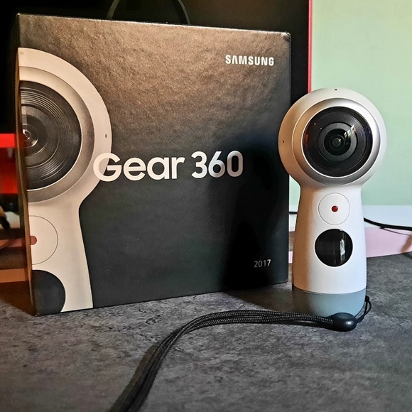 Samsung Gear 360 model 2017